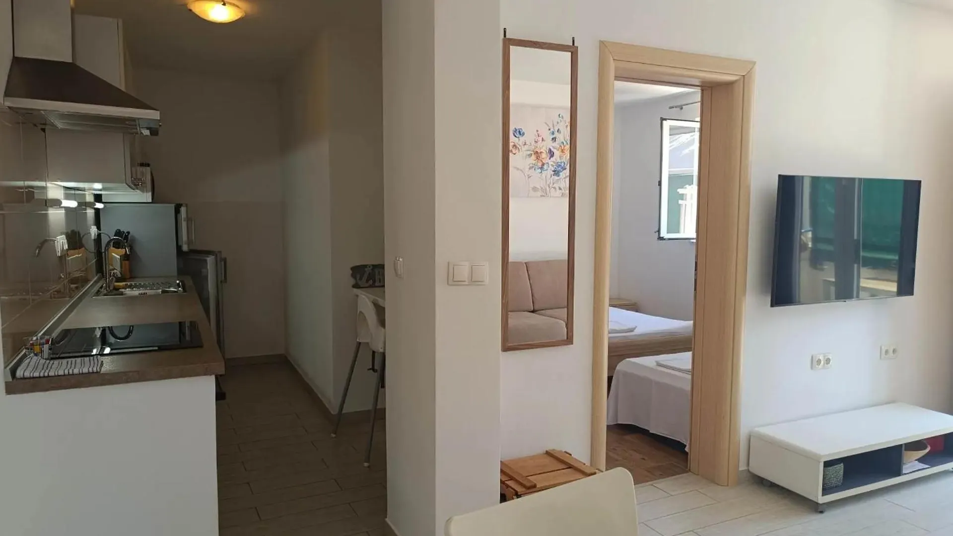 Apartment Ib Studio Tkon, Pasman